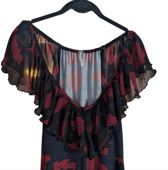 🌹 Free People Black & Crimson Floral Ruffle Flare Jumpsuit – S - Picture 4 of 9
